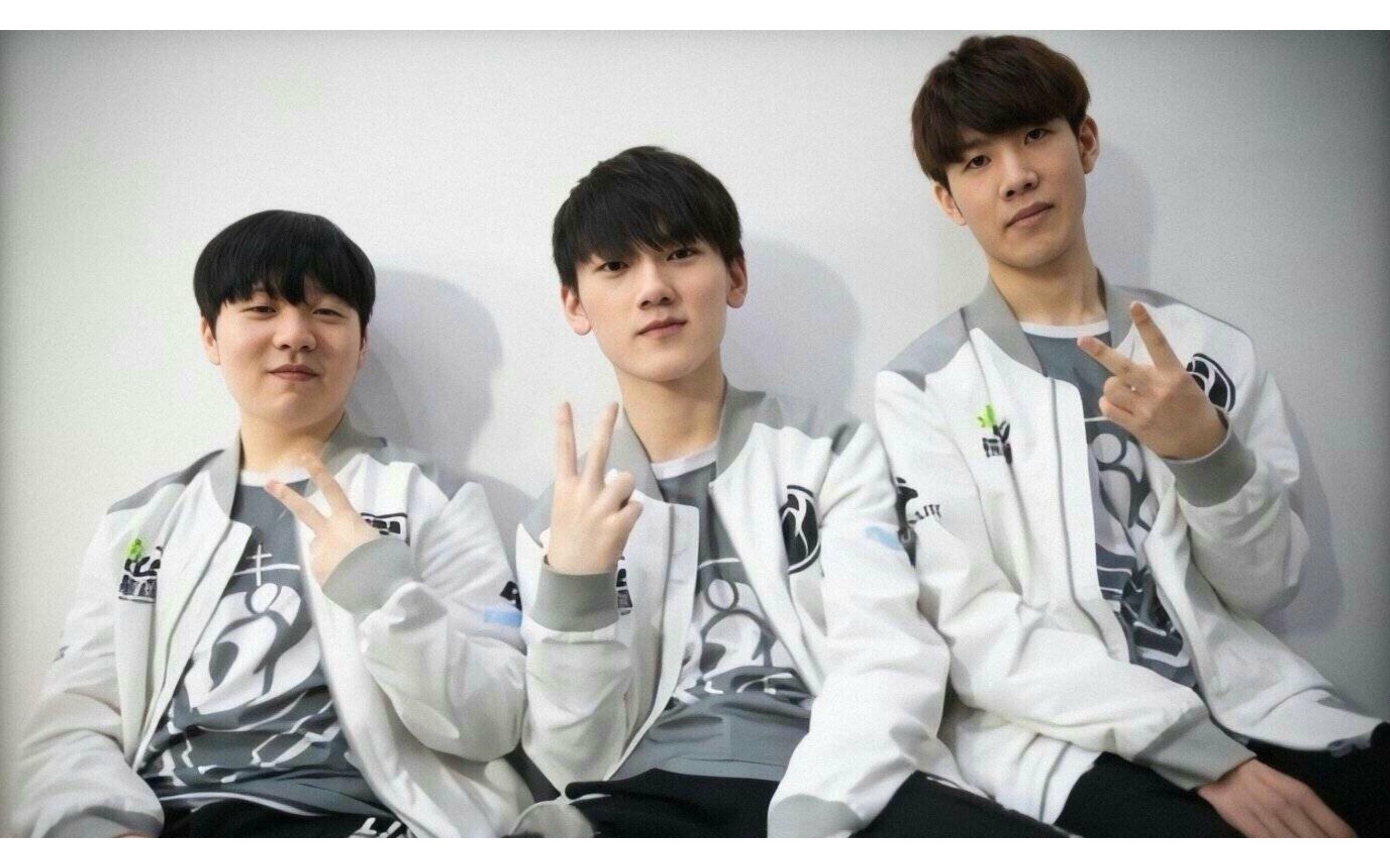 频频亮相 频频亮相