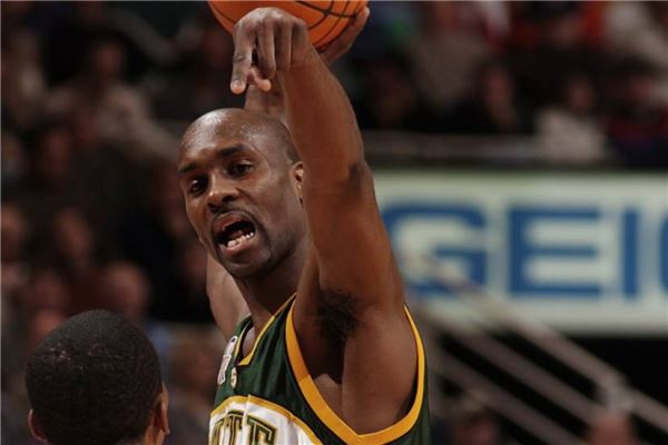 托纳利的 托纳利的